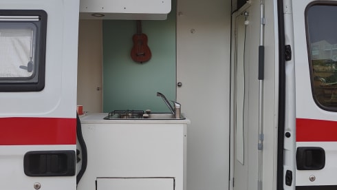 Master β Reanult Master