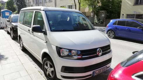 VW T6 California Coast