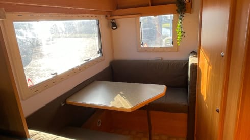 Traveller – Spacious, adventurous and reliable Fiat Ducato Traveller 6 pers.