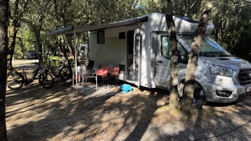 Camper di lusso completamente attrezzato Roller Team con Starlink 📡