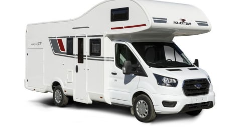 Beluga – New family camper Roller Team FORD 2022