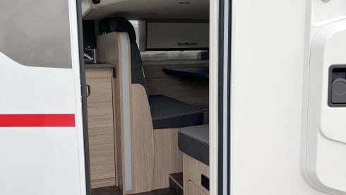 Sunny – Vollausgestattetes Wohnmobil - Einsteigen und losfahren!