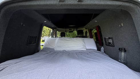 'cathy' – Volkswagen campervan met 4 slaapplaatsen uit 2007