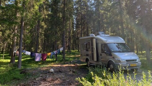 Hymie – Onze compacte, krachtige & off-grid Hymer Van 522!