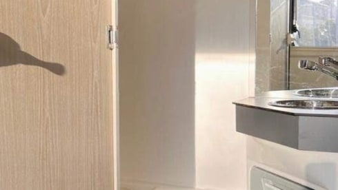 The Wandering Star – Fiat 5beds 4seater solar panels