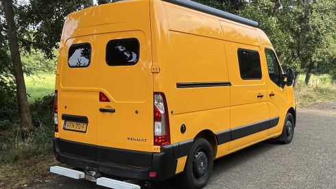 Bus Renault 4 places de 2020