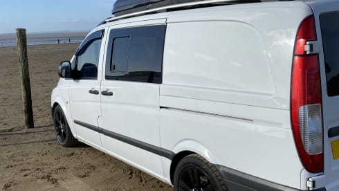 Danny de Vito – 2 berth Mercedes Vito Campervan 