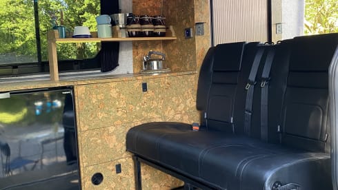 Bespoke campervan for wild adventures in all seasons <3