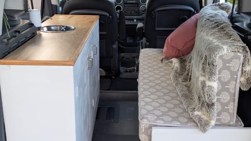 Basic Micro camper! 1 berth Peugeot Partner 