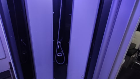 Camping-Car Capucine 5 places, avec climatiseur cellule.