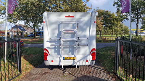 C14 – Hobby -Toscane met lage enkele bedden