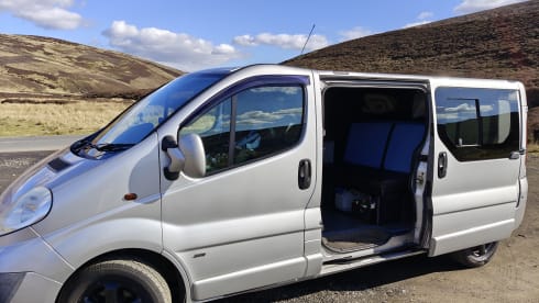 Viv – 2 berth camper - The smoothest/comfiest camper on the road