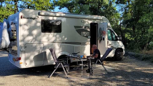 De campert – 4p Sunlight semi-integrated from 2017