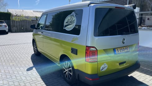 VW T6 – Aloha beach camper lemon, very luxurious inside
