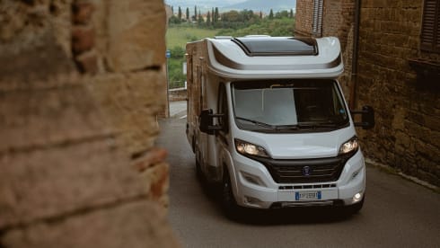 Elnagh 565 – Elnagh 565