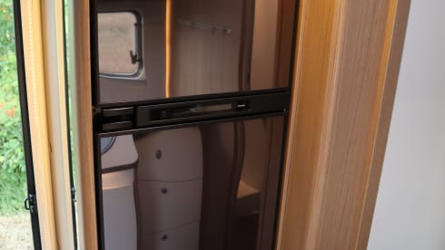 4p Carado semi-integrated from 2021
