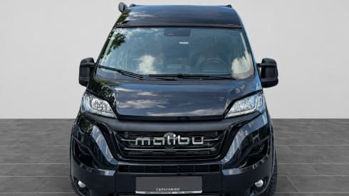 Malibu-Wohnmobil für 4 Personen ab 2024