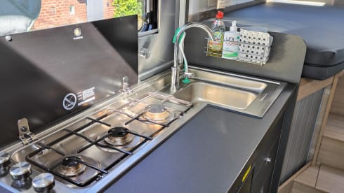Vakantiemaatje – Adria Compact Plus SL automatic camper semi-internet 2 persons from 2019