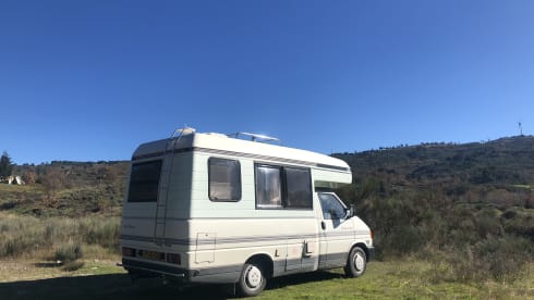 Volkswagen Clubman Luxury 2-berth Motorhome, under 6m long