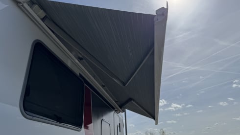 Bürstner semi-intégré 2 places de 2019