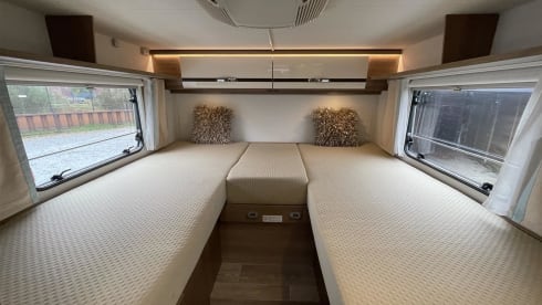 James – ⭐⭐⭐⭐⭐ Luxury Detleffs with very large beds & lots of comfort