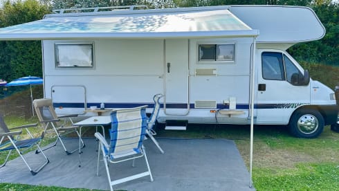 Huisje op wielen  – Spacious family/friends camper 