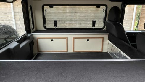 Den Jay – 2p Land Rover rooftop uit 2011