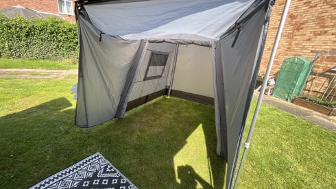 Calipso – 2 berth vauxhall Vivaro campervan  2013