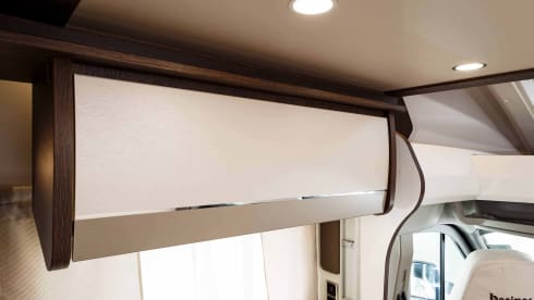 10. Hook – Luxury Motorhome Benimar Tessoro468 Northautokapp