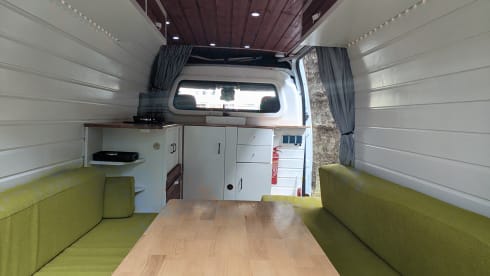 2p Renault bus uit 2014