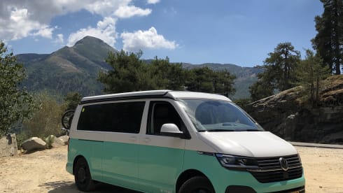 Bulli – 4p Volkswagen Campervan from 2022
