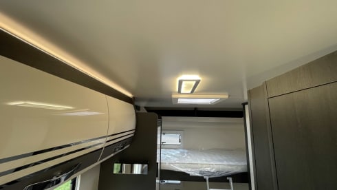 Sonnenschein  – Motorhome for 7 people