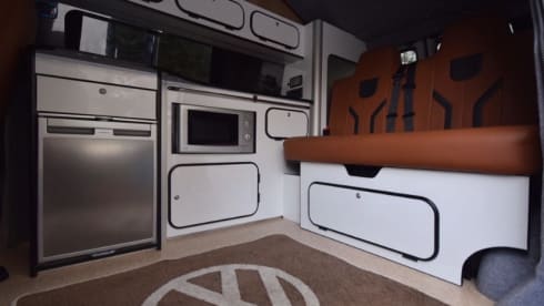 Volkswagen Campervan - 4 Berth