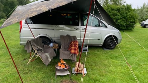 4p Mercedes-Benz campervan from 2007