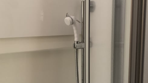 Dreamer – 5 berth Fiat Ducato camper van