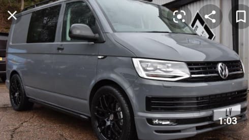 Paul Van Dyk  – 4 berth T6 Volkswagen campervan 