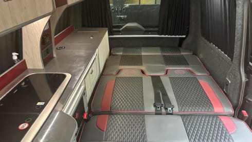 Cherry Dub – 4 berth Volkswagen campervan from 2021