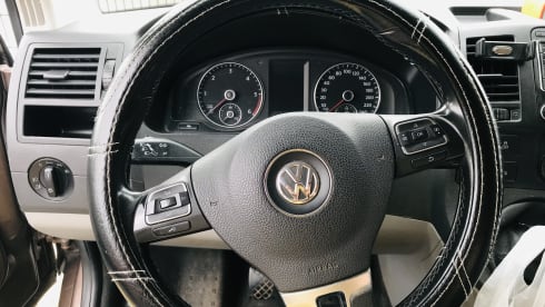2p Volkswagen campervan from 2011