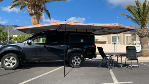 Isuzu D-max 4x4 met 2p. daktent.