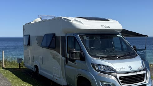 Tartan Trails – 6 Seat / Sleep Motorhome in Central Scotland