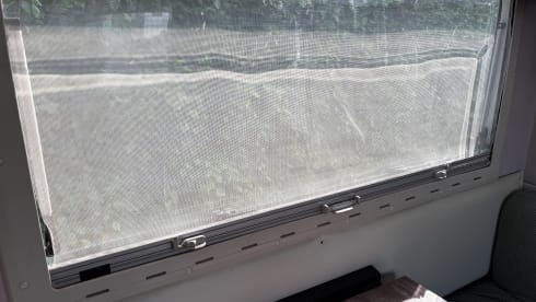 Deukie – 6p Ford alcove from 2007