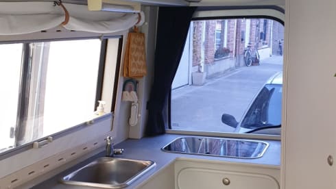 Omer – Camperbusje Omer