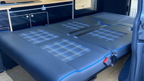 Franny  – VW Transporter 4 berth