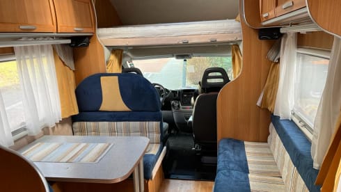 4p McLouis alcove with bunk bed