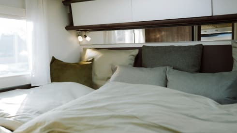 4p Ford Benimar cocoon 463 semi-integrated uit 2025