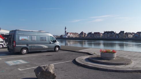 Free Camper – Easy to drive and park 