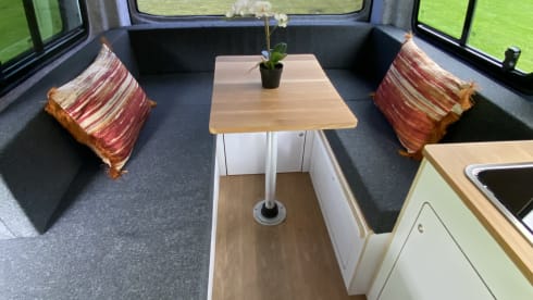 Tortuga – Off-Road Volkswagen Transporter T5 Camper
