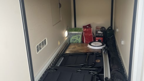 DAFFY – Nice family camper alcove 5 seats and 6 sleeping places