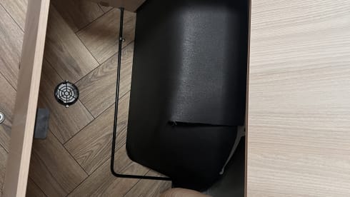 KAMS348 – Chausson First Line V594