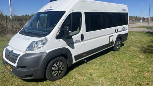  Pössl 2Win Fixed bed, Air conditioning, Single beds - Kingsize bed
